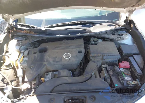 2014 Nissan Altima 2.5/2.5 S/2.5 Sl/2.5 Sv z USA, uszkodzony, nr VIN 1N4AL3AP2EN378782